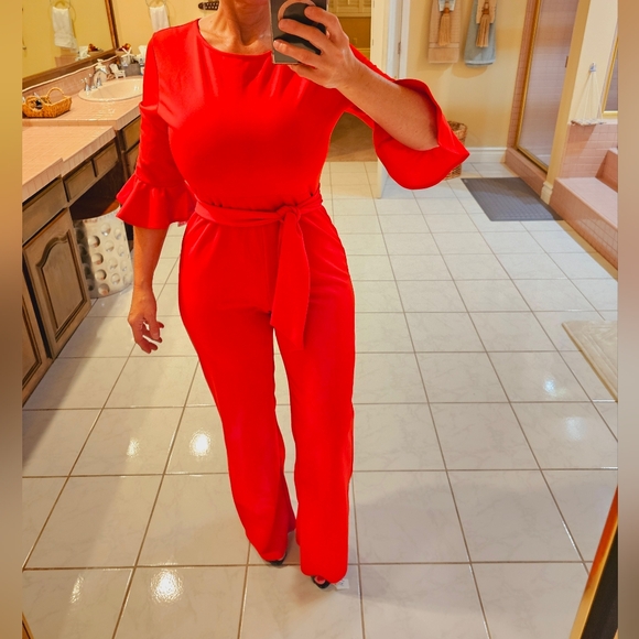 Womens Medium red half sleeve red Belted one piece pant jumpsuit with belt - Picture 8 of 12